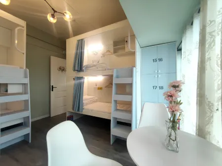 Qingting Youth Hostel