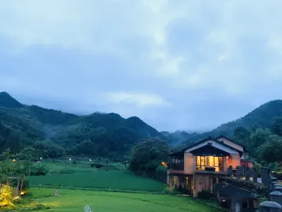 桐廬厚院村舍民宿 五雲山革命烈士陵園附近的飯店