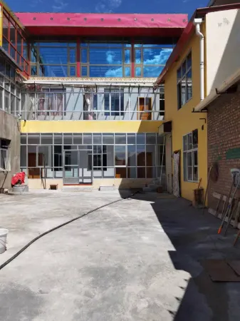 Kangsa Hotel, Joerge County Отели рядом с достопримечательностью «Langmusi Scenic Spots»