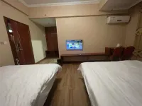 Yuyue Holiday Hotel - balcony