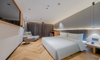 Lotus Leaf Bay · Warm House (Shanghai Pudong International Airport Branch)