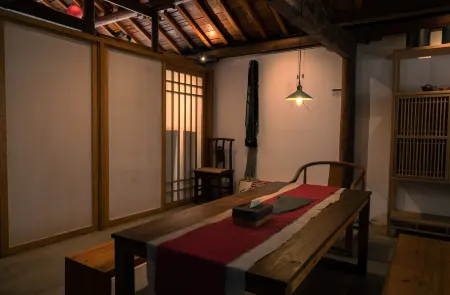 Meike Aitu Hostel Отели рядом со станцией Qiandaohu Railway Station