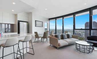 Brisbane Skytower by CLLIX