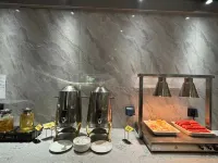 Heya Hotel (Shenyang North Railway Station) - Breakfast