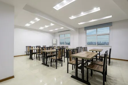 Anjuyi Hotel (Yangxin High speed Railway Station Branch)