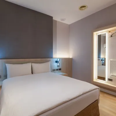 Fu-Hsiang Hotel Hotels near Yilan Station