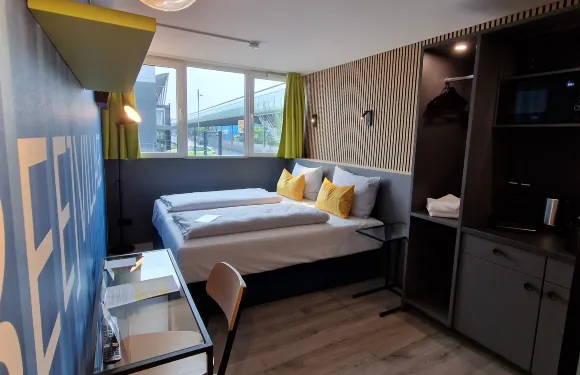 蜂村展會酒店-漢諾威拉岑