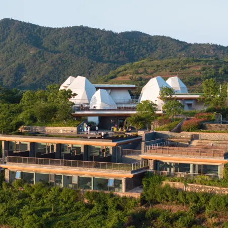 Xinchang Shanzhong Laixin · Guanlan Tingyun Homestay