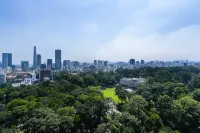 Salute de Sailing Tower - Palace Garden District 1 Hotels in Ho Chi Minh-byen