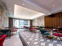 Yueyang Tower District East Railway Station Jinjiang Metropolo Hotel - Pet friendly
