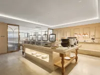 Vienna Hotel (Chengde Weichang) - Parkplatz
