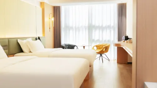 Jianmen Xiyue Hotel