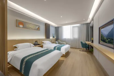 HUANG HILL MANOR HOTEL Hotels near Yinfeng Shopping Center
