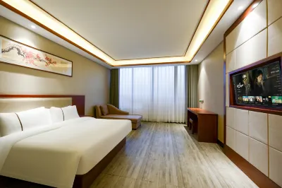Fuyang Huayue Business Hotel Hotel in zona Liujia Ferry