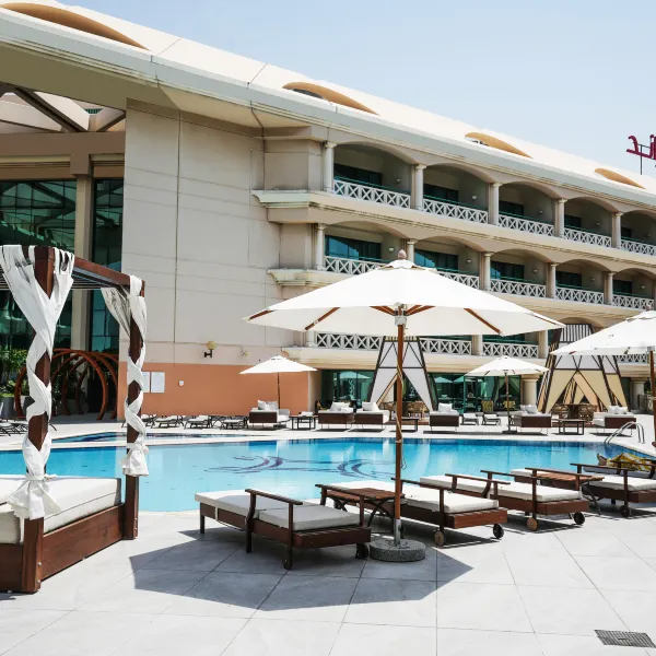 Mövenpick Grand Al Bustan Dubai, Dubai