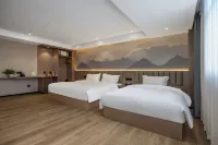 WISDEN  HOTEL