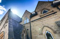 The Lemon Tree Các khách sạn gần Wrexham Glynd?r University