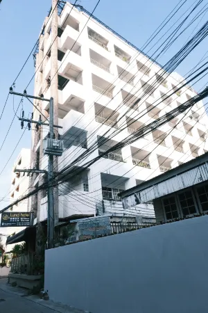 Luna Hotel