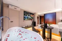GEE INN German Hotel (Guangzhou Baiyun International Airport Zhuliu Subway Station) - pet friendly