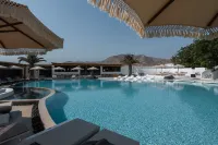 AMĀRIA Beach Resort by NOMÉE Hospitality Group - Fitnessstudio