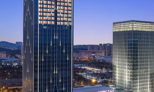 Crowne Plaza Jingmen