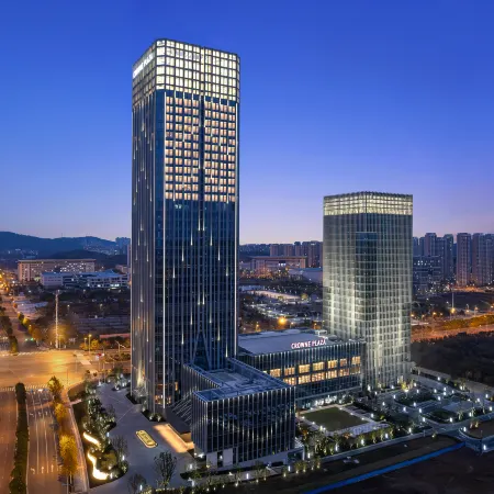 Crowne Plaza JINGMEN by IHG