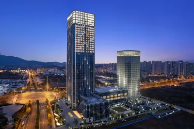 Crowne Plaza Jingmen Hotels near HuBeiSheng JingMenShi ZhongTian Jie