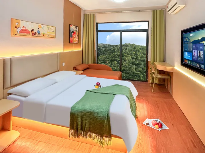 Youran Crazy Apartment (Zhuhai University of Science and Technology Hanlin Branch)