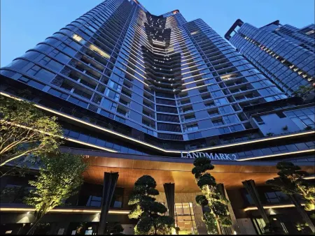 Landmark Ecopark by Emily in Town Отели в г. Xuan Quan