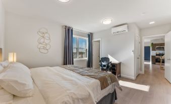 4211 Suites