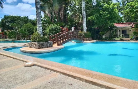 紅多茲Plus酒店@巴蘭班斯塔羅卡