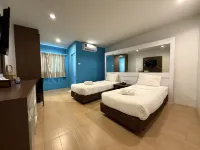 Bed by Cruise Hotel at Samakkhi-Tivanont