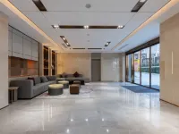 Lavande Hotel (Wuhan Chuhe Hanjie Branch)