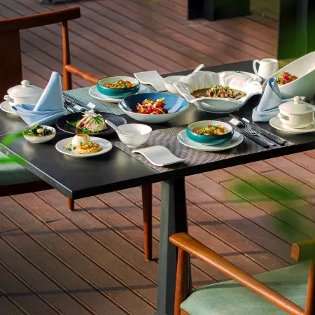 Jinshuo Holiday Hotel
