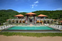 Banyan Tree Lang Co - Beach