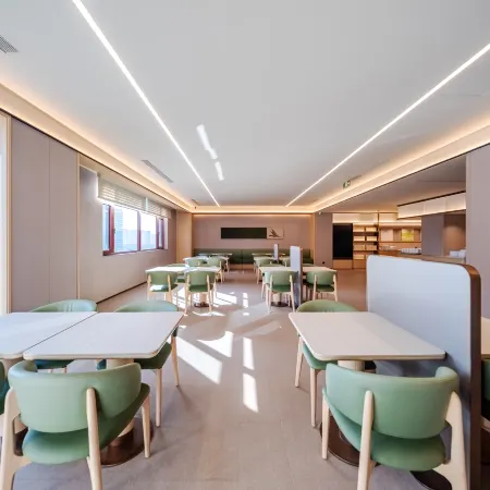 JI Hotel (Handan East Railway Station Wanxiang Hui)
