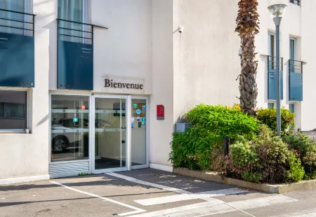 B&B HOTEL Cannes La Bocca Plage