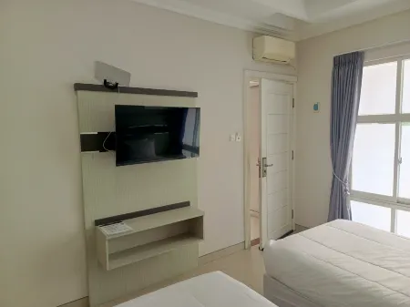 Kyrie Hotel Отели рядом с достопримечательностью «Зоопарк Сурабая»