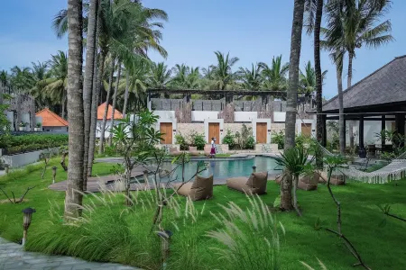 The Sebali Penida Beach Resort Отели рядом с достопримечательностью «Нуса-Ченинган»