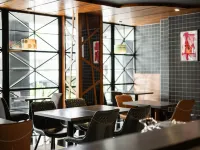 Kindness Hotel Zhong Shan Bade Hotel berhampiran Stesen Ecological District
