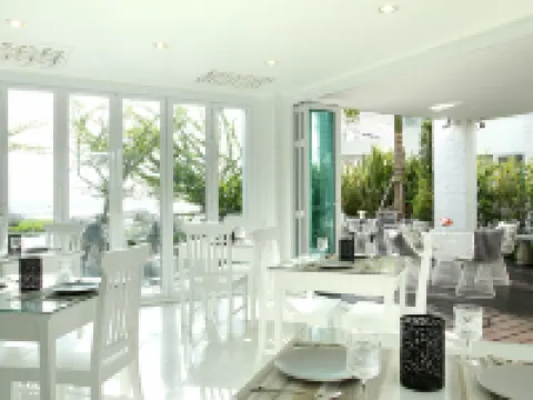 เบราโน บีช วิลล่า โรงแรมในอำเภอ ท่ายาง