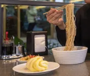 Topkapi Kunlun Kensington Hotel - Bãi đậu xe