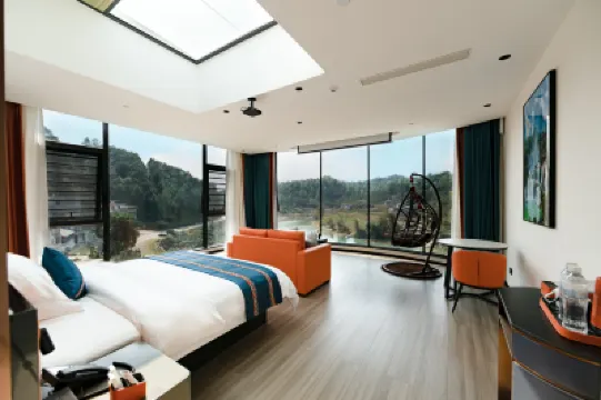 Zhilida Grand Hotel Hotels near Detian Transnational Waterfall Scenic Spot