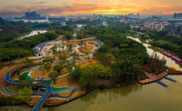 Meisi Park Hotel (Jiangmen Pengjiang LeiHo Plaza  Wuyi University)