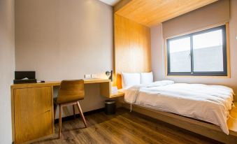 Easylazy Inn