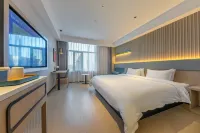 IU Hotel (Datong Dongxin Square)