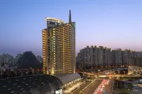 Holiday Inn Shanghai Jing’an Hotels in Shanghai