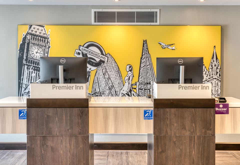 1. 프리미어 인 런..