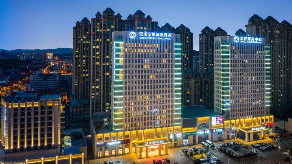 Jinyue International Hotel