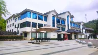 Jiulongshan Resort Hotel Hotels in Ningyuan